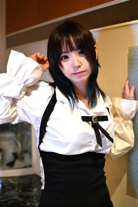 日付が過ぎてしまいましたが21日が誕生日という特別な日だったのと、他の方も思い出を投稿されていたので便乗して投稿させて頂きたいと思います。
色々とお世話になった しあ みひな(@317zz)さん。とても思い出深いです。まだまだ元気でいて欲しかった
本当にありがとうございました。 