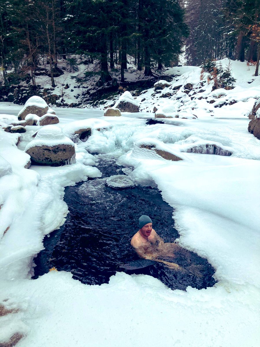 VMrozi's tweet photo. Mrožení nejvyšší kategorie🤩🥶 #VysehradstiMrozi #Krkonose #BileLabe https://t.co/kIq3JjMKO9