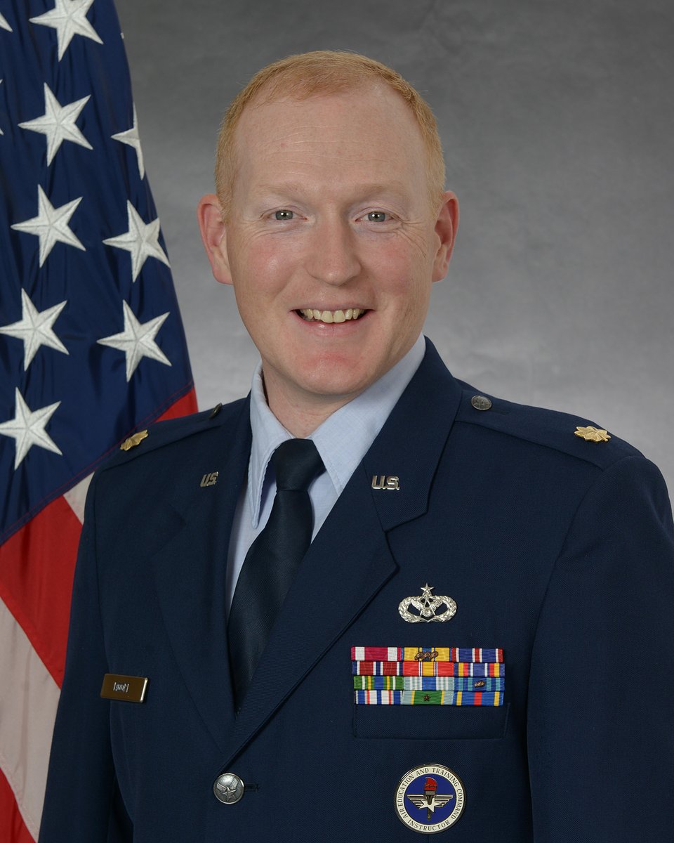 NSPE's tweet image. Congratulations to Major Brigham Moore, Ph.D., P.E., PMP, of the @USAirForce, for being named the 2025 Federal Engineer of the Year! 🎖️ His leadership &amp;amp; engineering excellence have made a lasting impact. #FEYA #EngineeringExcellence #NSPE

📖 Read more: ow.ly/aEvj50V4FpH