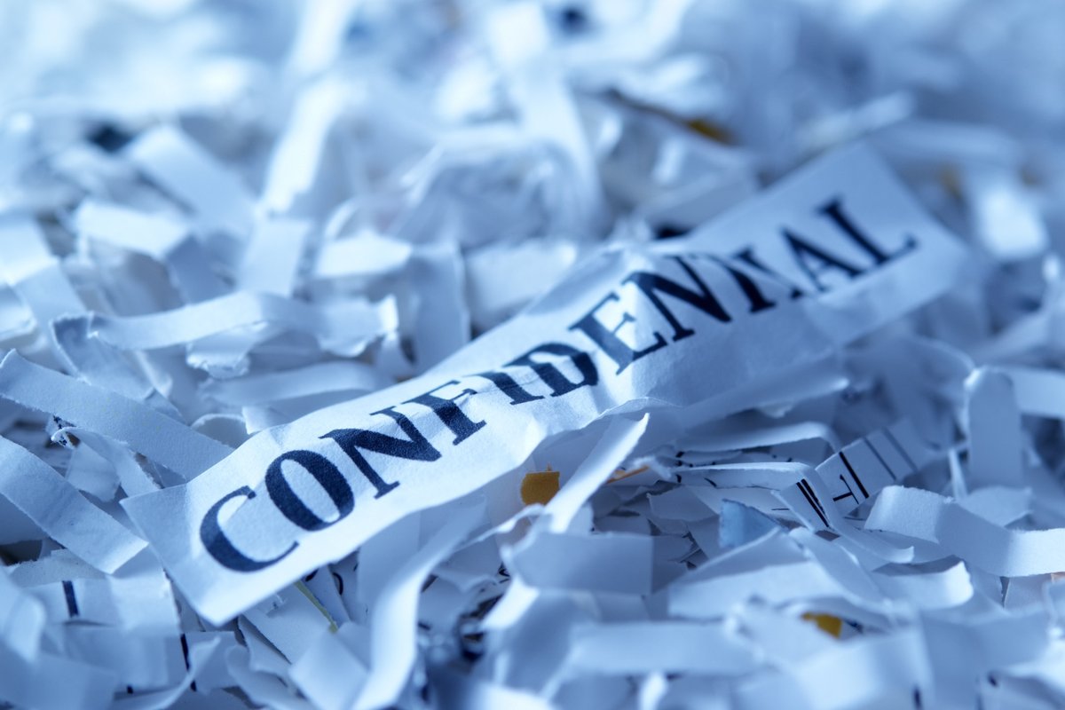 SoSShredding's tweet image. Protect your patients, protect your practice. 🛡️ Our on-site shredding services ensure compliance while keeping sensitive records secure. Follow us for more tips!
#HIPAACompliance #PHIProtection #SecureShredding. 

Call us today at (214) 509-0134