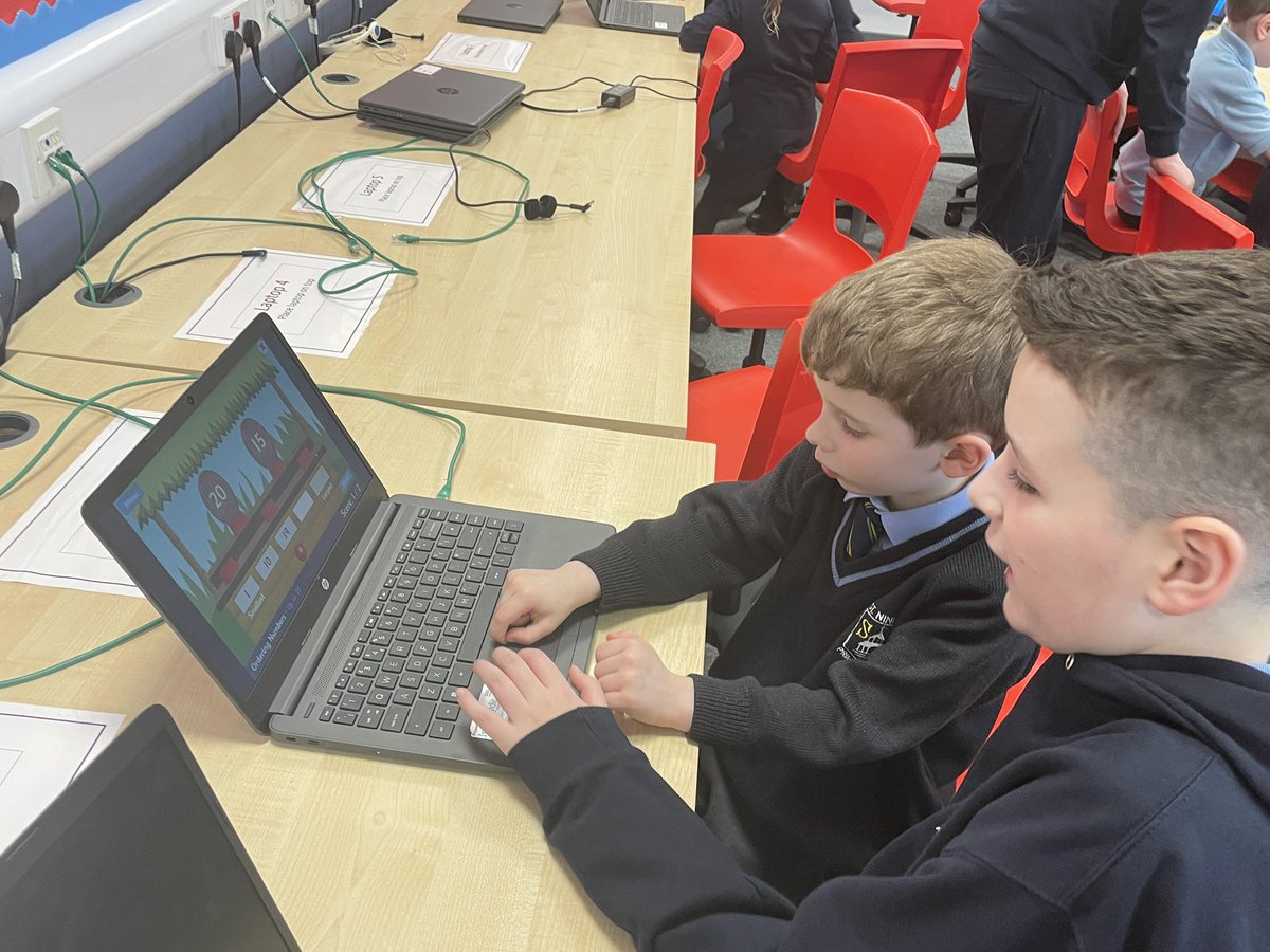 saintninians's tweet image. Buddy time #StNinsDL #VirtualPlay @MrsHunterStNins @MissTait4 @MrsClarkeStNins @MrsCoyleP6_7