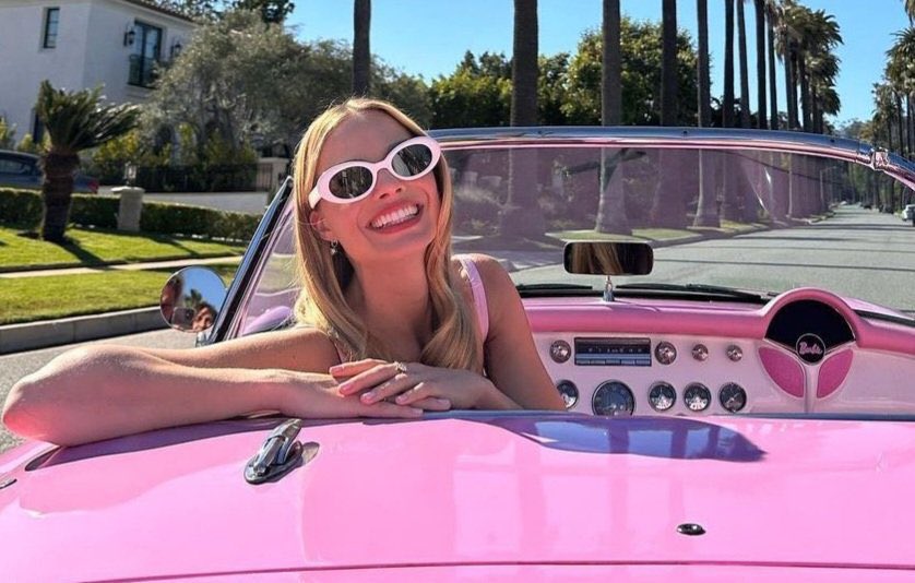 margotposts's tweet image. a thread for all of margot robbie’s looks during the barbie press tour ⭑