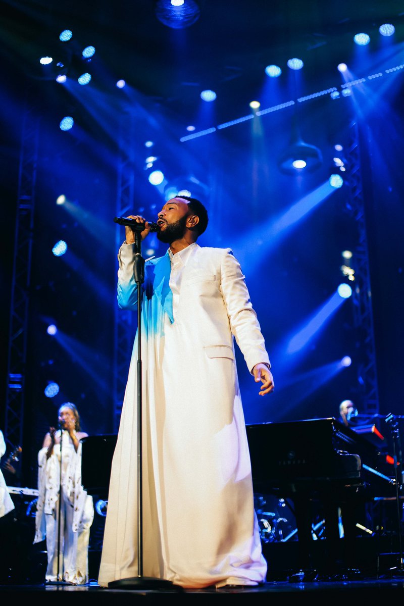RDBrwanda's tweet photo. EGOT-winning artist and producer @johnlegend took the stage at @bkarenarw as part of the 2025 #MoveAfrika: Kigali experience, hosted with @GlblCtzn. 🎵

#VisitRwanda 🇷🇼 https://t.co/DhvgoaYGAw