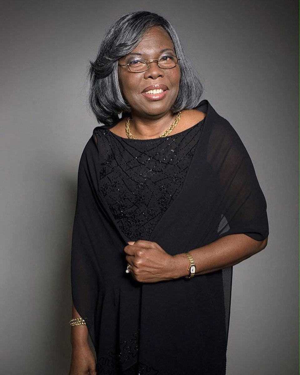 HipHopWeekly's tweet image. Rest Peacefully Queen

VOLETTA WALLACE

#ItWasAllADream 👑