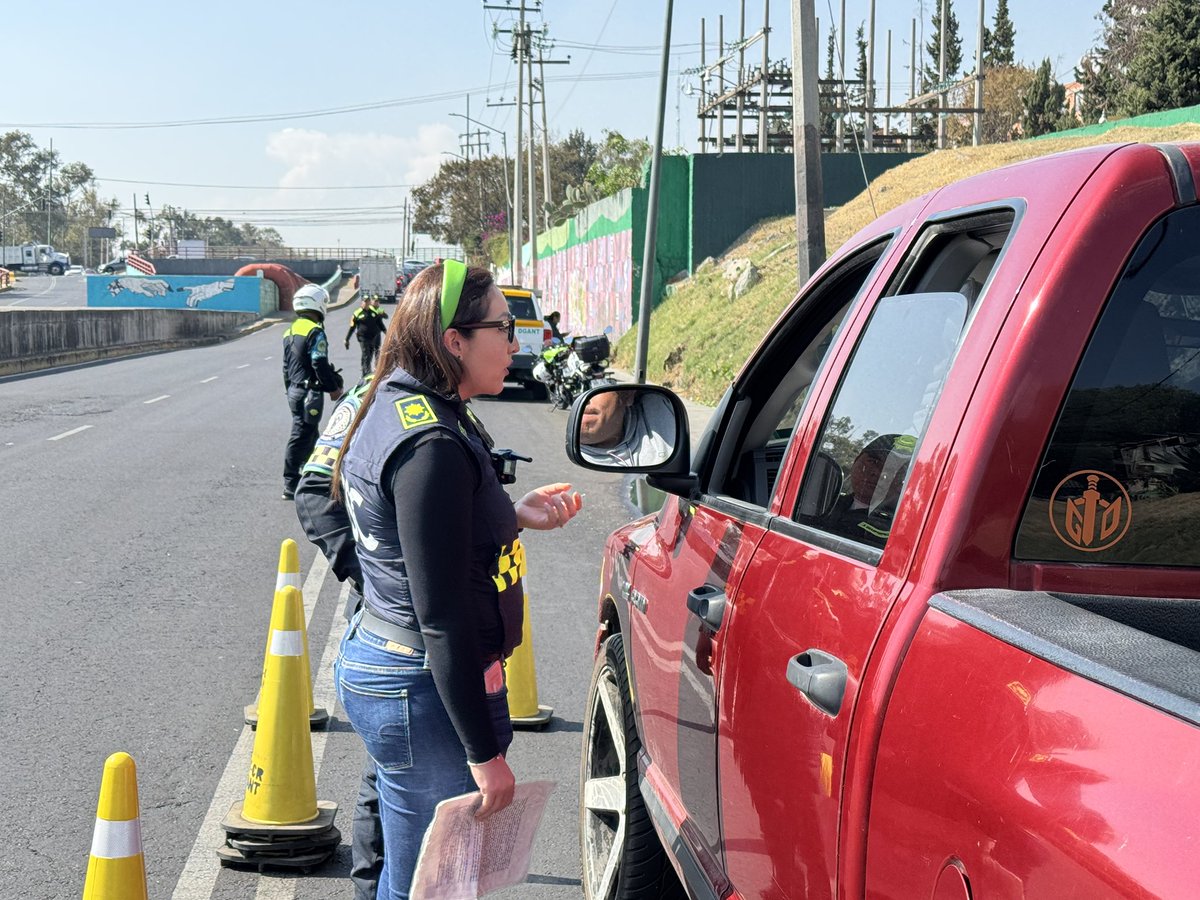 Two day #SpeedEnforcement trainings in #CDMX on behalf of the <a href="/BloombergDotOrg/">Bloomberg Philanthropies</a> <a href="/VitalStrat/">Vital Strategies</a> Initiative for Global #RoadSafety and <a href="/grspartnership/">Global Road Safety Partnership</a> 

Thank you <a href="/SSC_CDMX/">SSC CDMX</a> <a href="/PabloVazC/">Pablo Vázquez Camacho</a> <a href="/LescasWilfrido/">W Lescas</a> <a href="/ytebman/">Beatriz Valdez</a> #Anubis #Rayo and your agents.