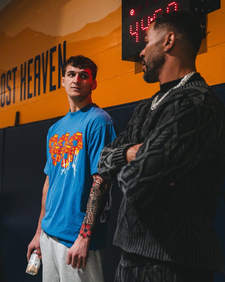 The 𝙡𝙚𝙜𝙚𝙣𝙙 is back home 🫡

Excited to have Greg Jones back this weekend to honor him at Sunday’s match!

#HailWV