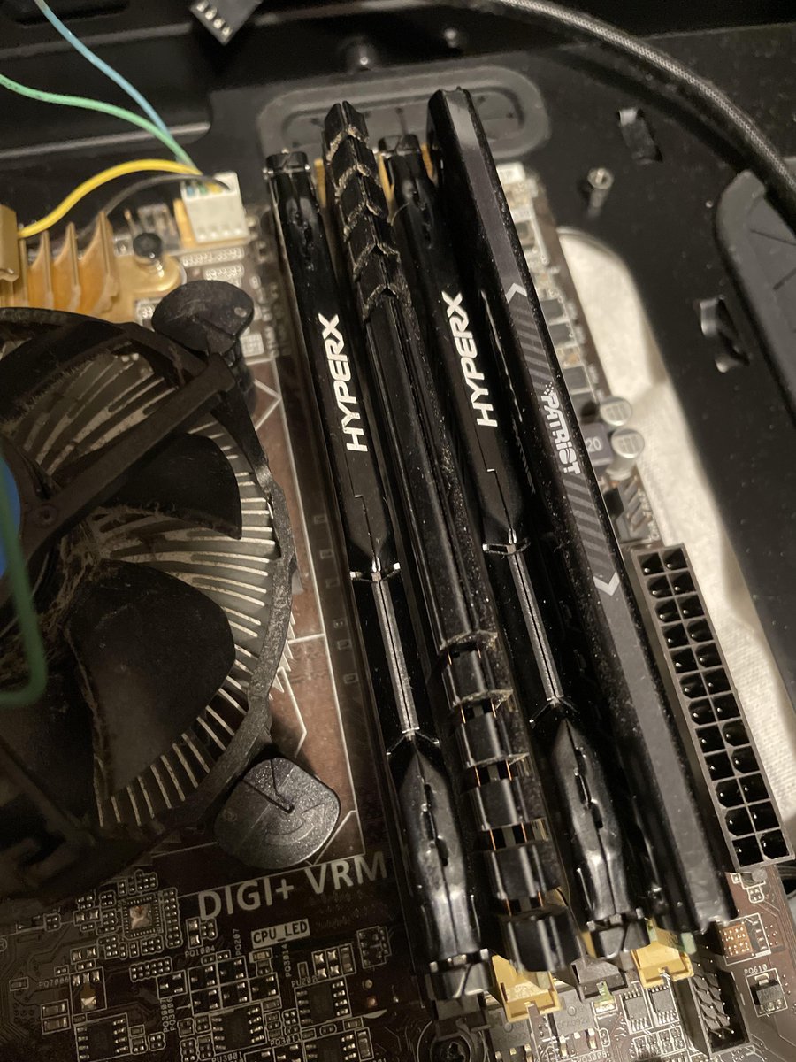 🚨HUGE PC MISTAKE!! DO NOT do this:

❌NEVER mix RAM. It will lock you to lower speeds &amp; prevent you from booting with an XMP Profile enabled.

🔻One of my clients made this crucial mistake when he added two sticks from his old pc to his new one and was losing out on BIG
