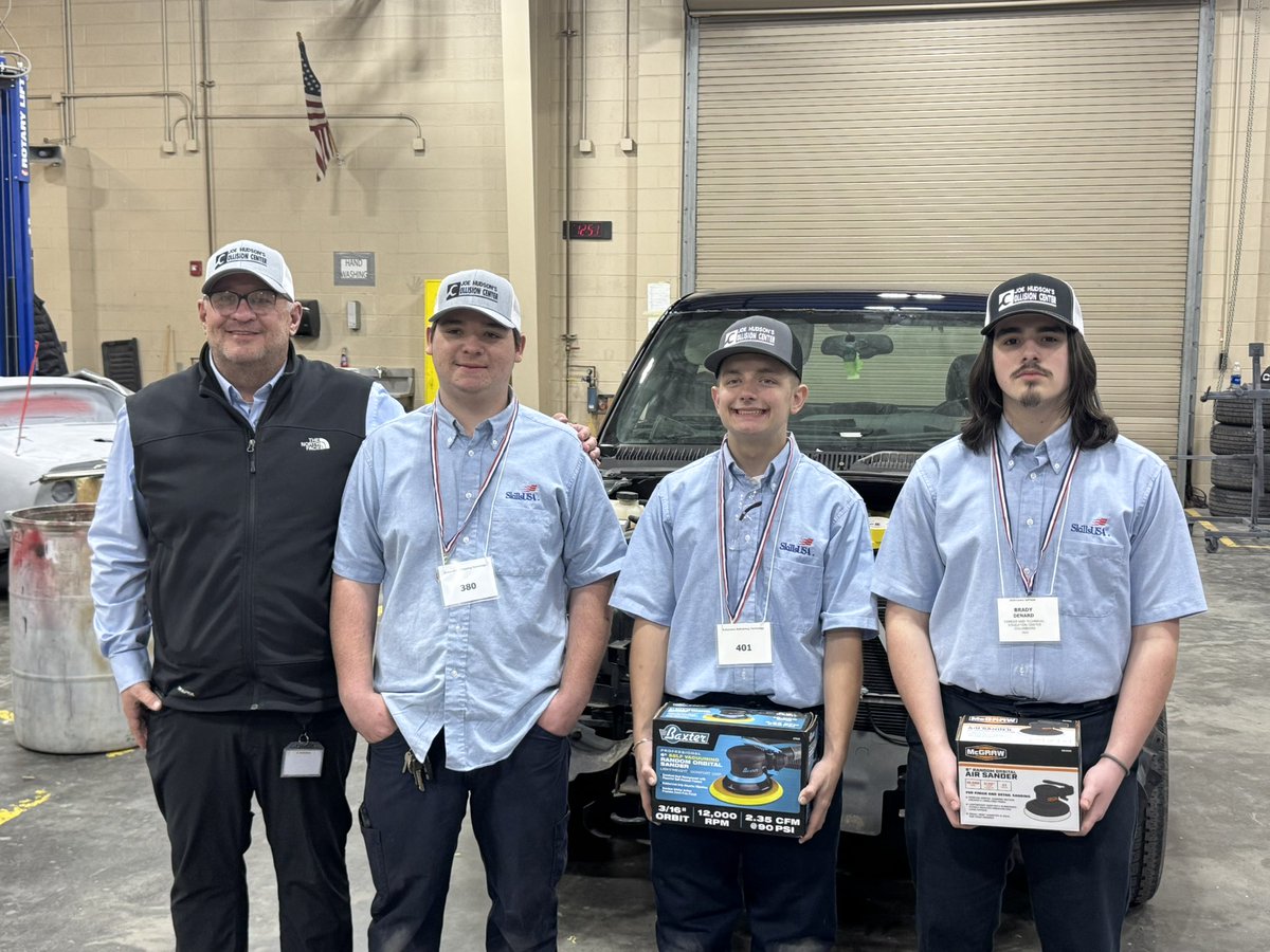 JEFCOCareerTech's tweet image. The Jefferson County School System was proud to host the 2024-25 SkillsUSA District Competition for Auto Collision. @JEFCOED #CTE @SkillsUSA_AL