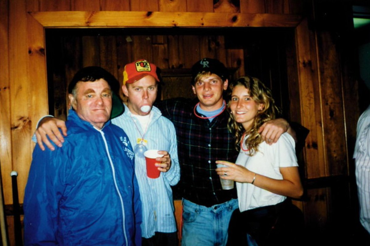 infernofivee's tweet image. was #formulating things and found a fun photo set for reference