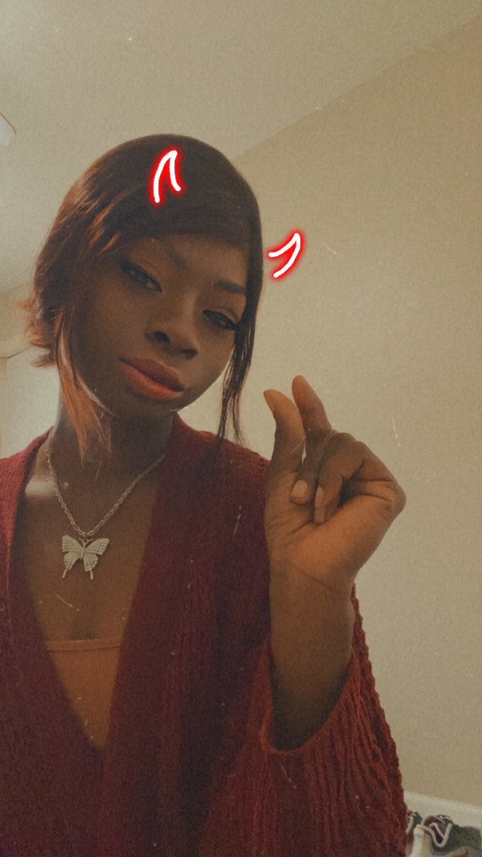 checksnatcher's tweet photo. Verification video ft my brand spanking new, sub-funded lip fillers that I got this morning. 

Bye, losers. https://t.co/4g1fVagNOS