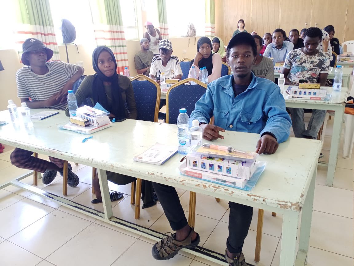 accept_ke's tweet image. Accept International Kenya collaboration with @NYC_YouthVoice today held graduation for first cohort of 40 youth trained in mobile phones repair skills training which was graced by Ag. CEO of @NYC_YouthVoice Ms. Gloria Wawira &amp;amp; Country Director for Accept Int @DirectorHassanA