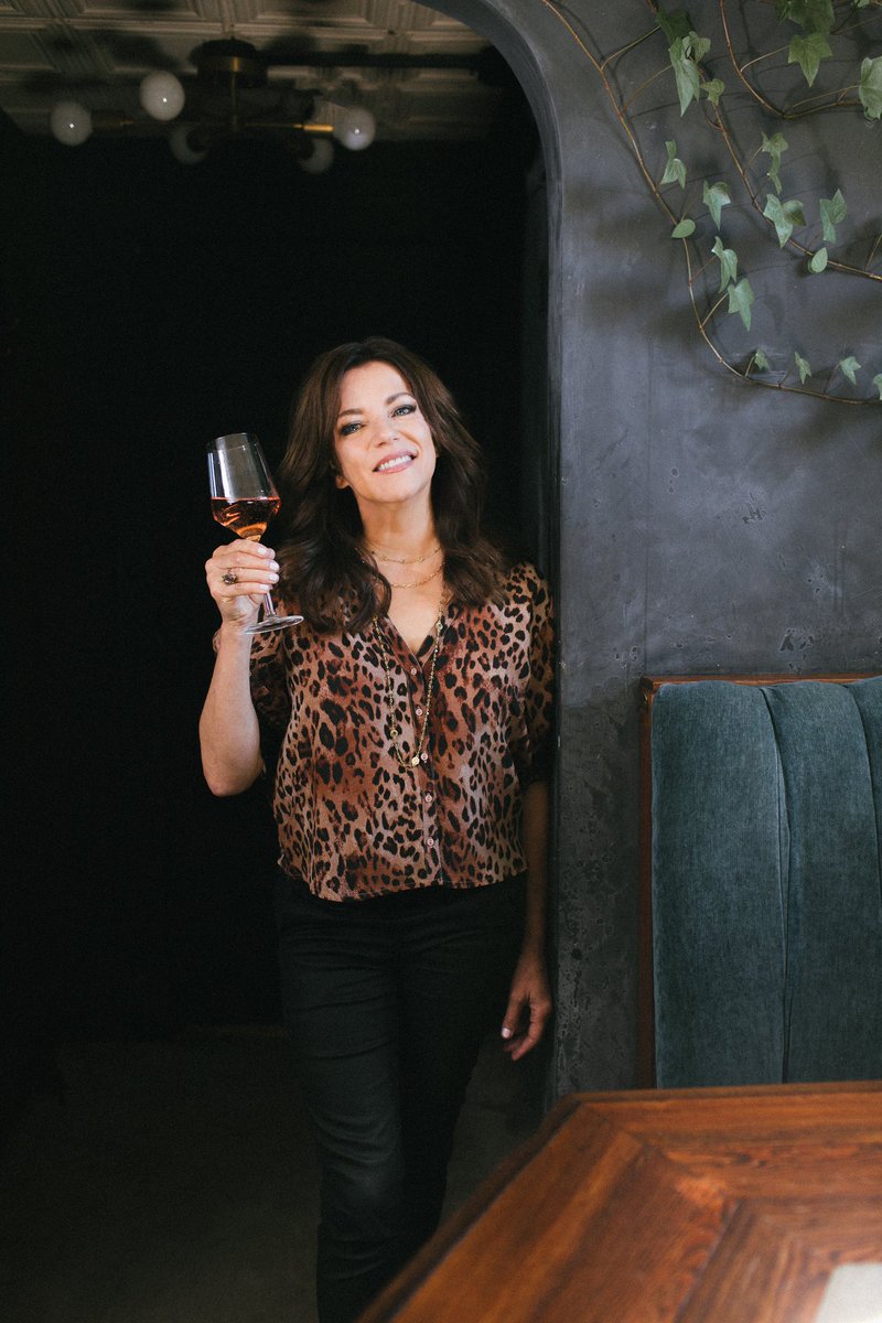 Weekend mode: activated🍷✨ 
Raising a glass to Friday!