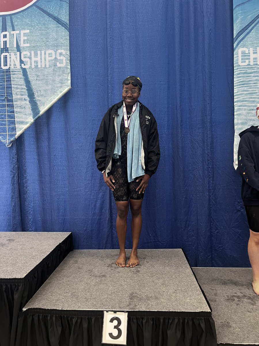 100 Free - Chloe Robinson takes 3rd!