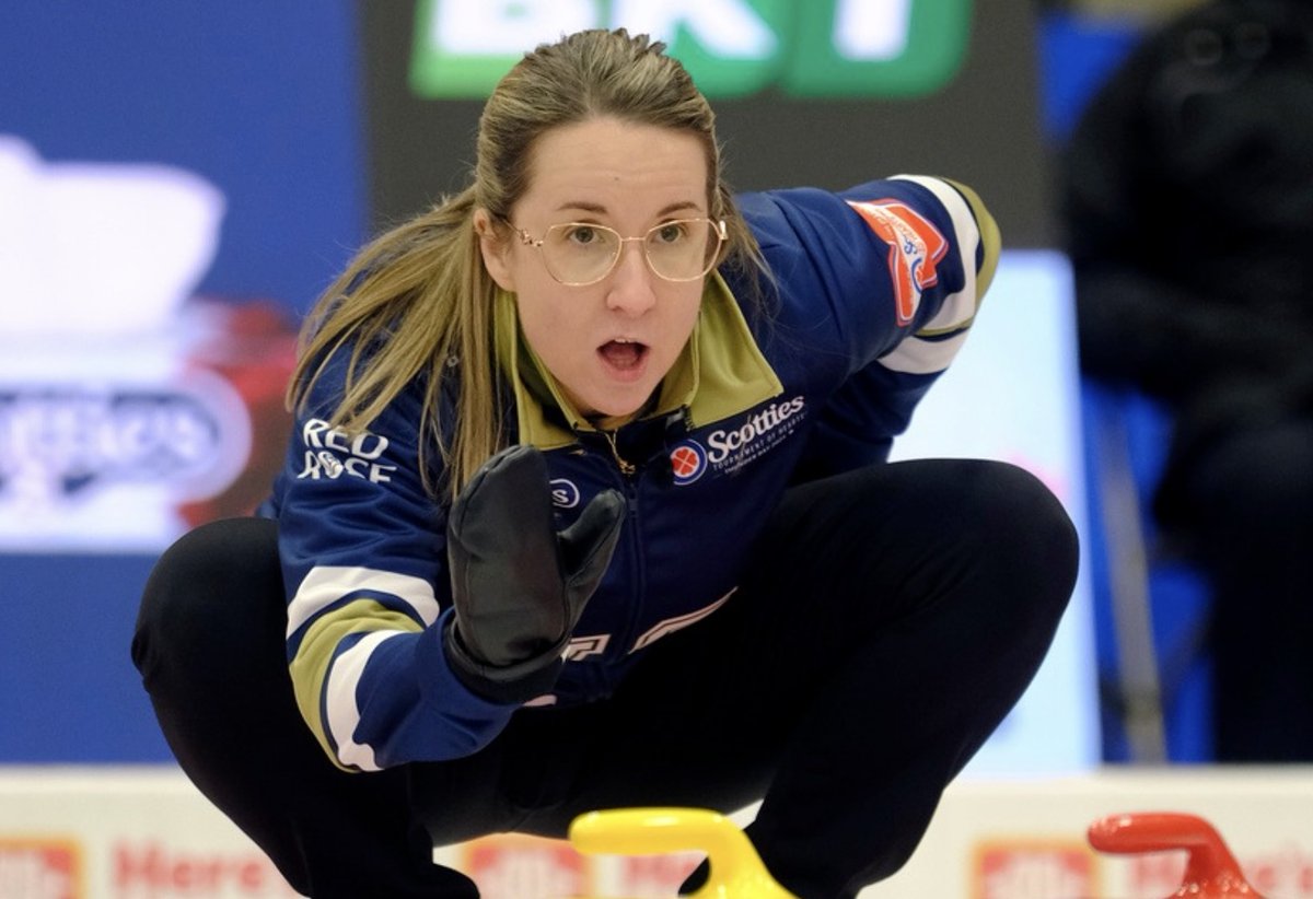 CurlingZone's tweet photo. Nova Scotia's Christina Black books place into Scotties playoffs! #curling

Read More:
https://t.co/JJ0h3aR3EH

Photo: Andrew Klaver, Curling Canada #scotties #stoh https://t.co/5yMjrJuKLn