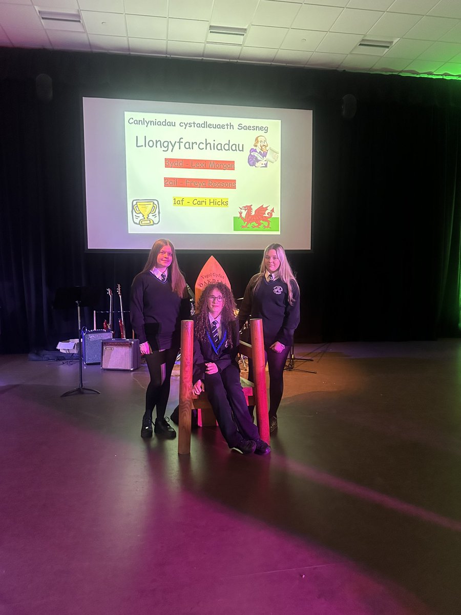 Huge congratulations to Cari Hicks for being chaired Bard of our Eisteddfod today! Well done to Freya Reasons and Lexi Morgan who placed second and third place. Incredible poems written about Hedd Wyn 👏🏼🪑🏴󠁧󠁢󠁷󠁬󠁳󠁿📝. <a href="/IslwynHigh/">Islwyn High School</a> <a href="/MissBowIHS/">Miss Bow</a>
