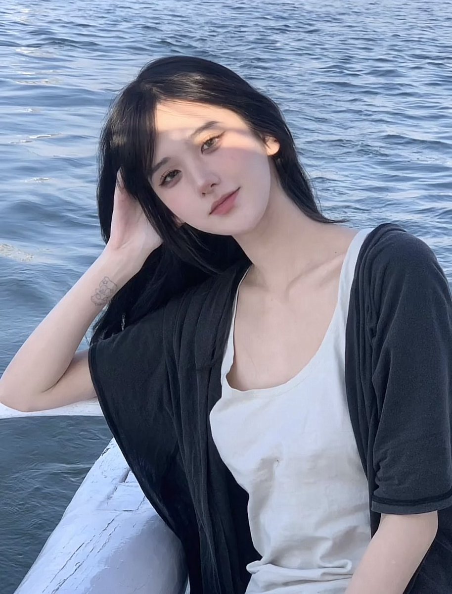 Aveirosdaddy's tweet photo. 井川里予 骚鸡这么欠操 https://t.co/SDQ7WmGyDP