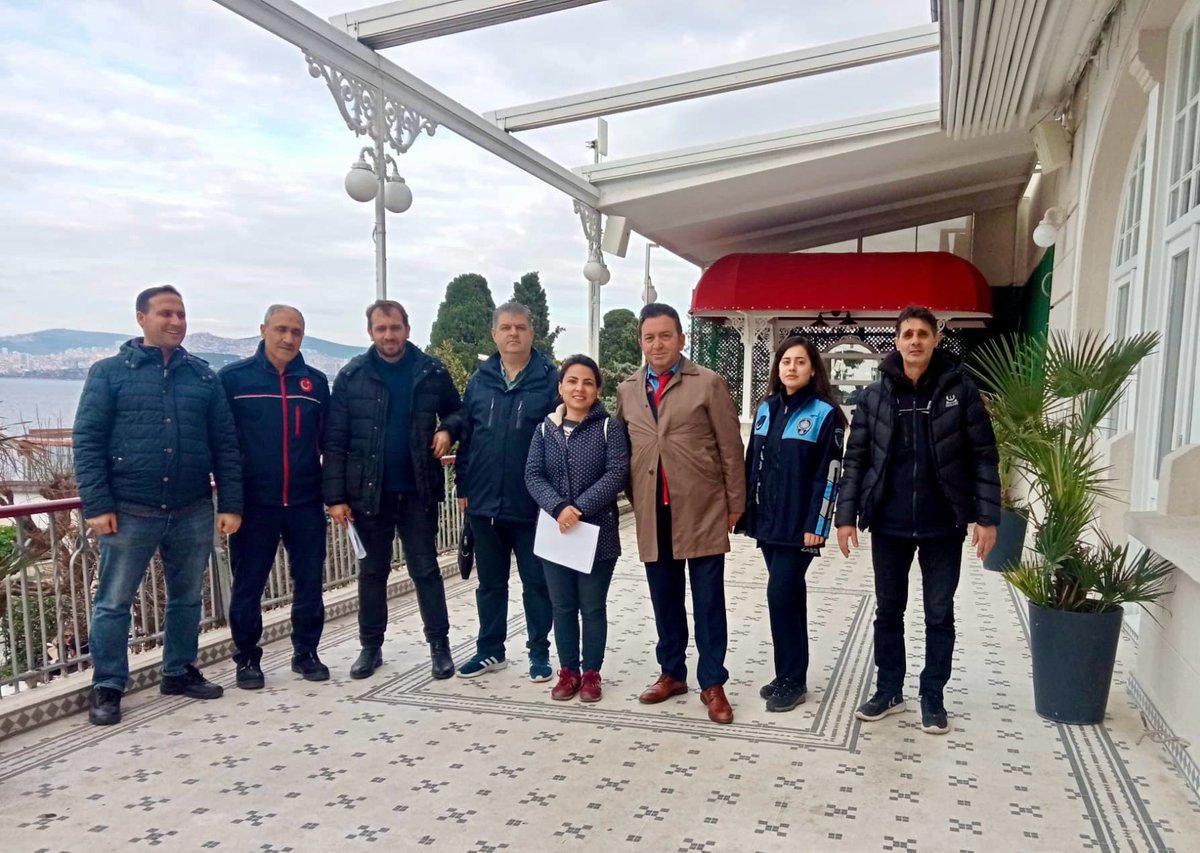 İstanbul Valimizin Talimatları doğrultusunda, İlçemizde oluşturulan yangın önleme komisyonu, Adalar İlçe Tarım ve Orman Müdürü Dr. Feramis ÇİFTÇİ koordinasyonunda, İlçemizde bulunan tüm Otel, Pansiyon ve Kamu kurumlarının yangın önleme denetimlerine başlanılmıştır.