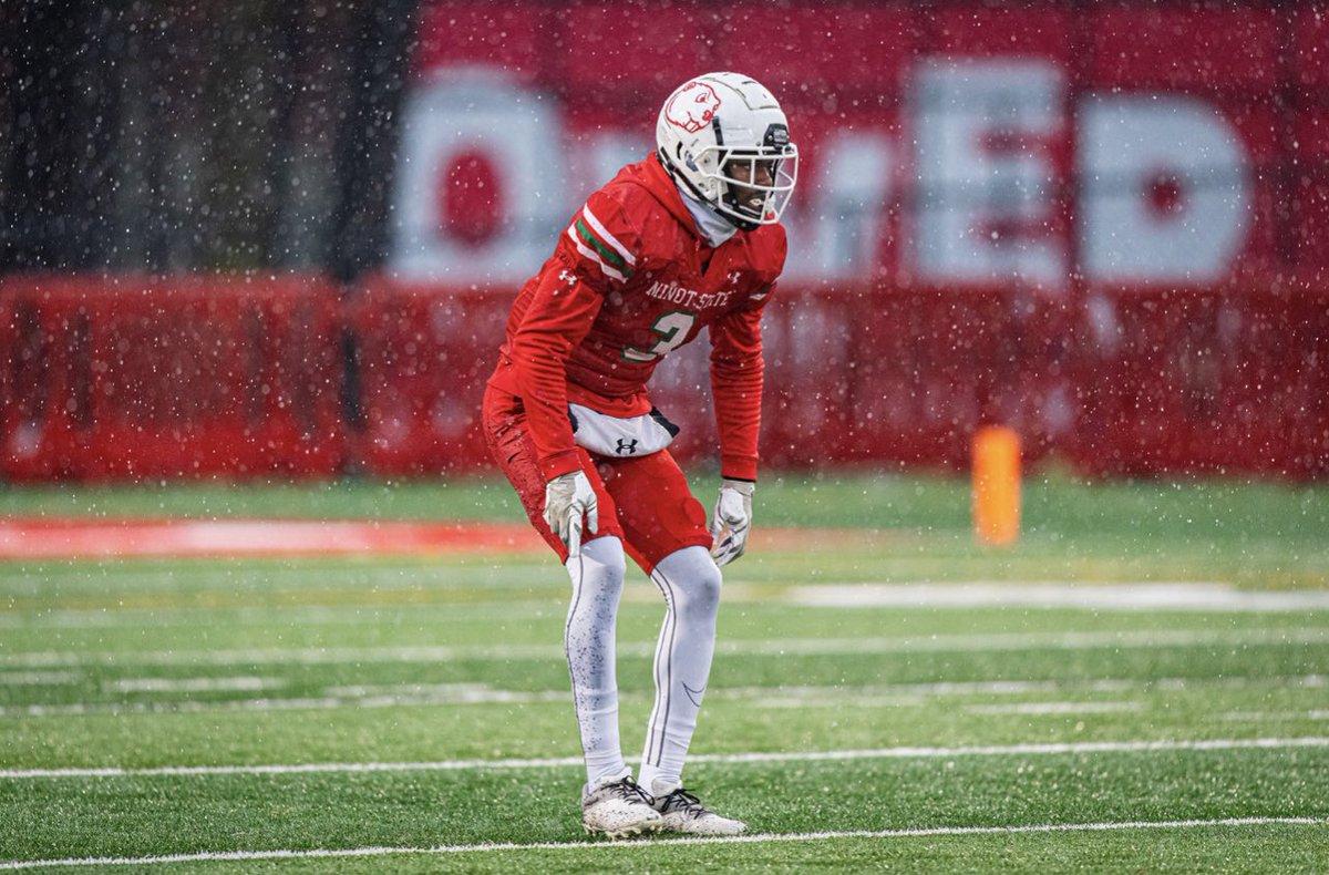 ZelWilliams4's tweet image. I have officially entered the transfer portal with 2 years of eligibility remaining. I am available at both Safety and Wide Receiver. Looking for anywhere to call home and compete.
Contact-
Email:Denzelwill10@outlook.com
Phone number: 5617872995