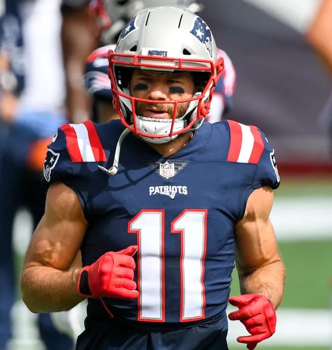 MLFootball's tweet photo. WHO WAS YOUR FAVORITE PLAYER TO WEAR THE NUMBER 11…

I’ll start: Julian Edelman https://t.co/M4fU6TPEHy