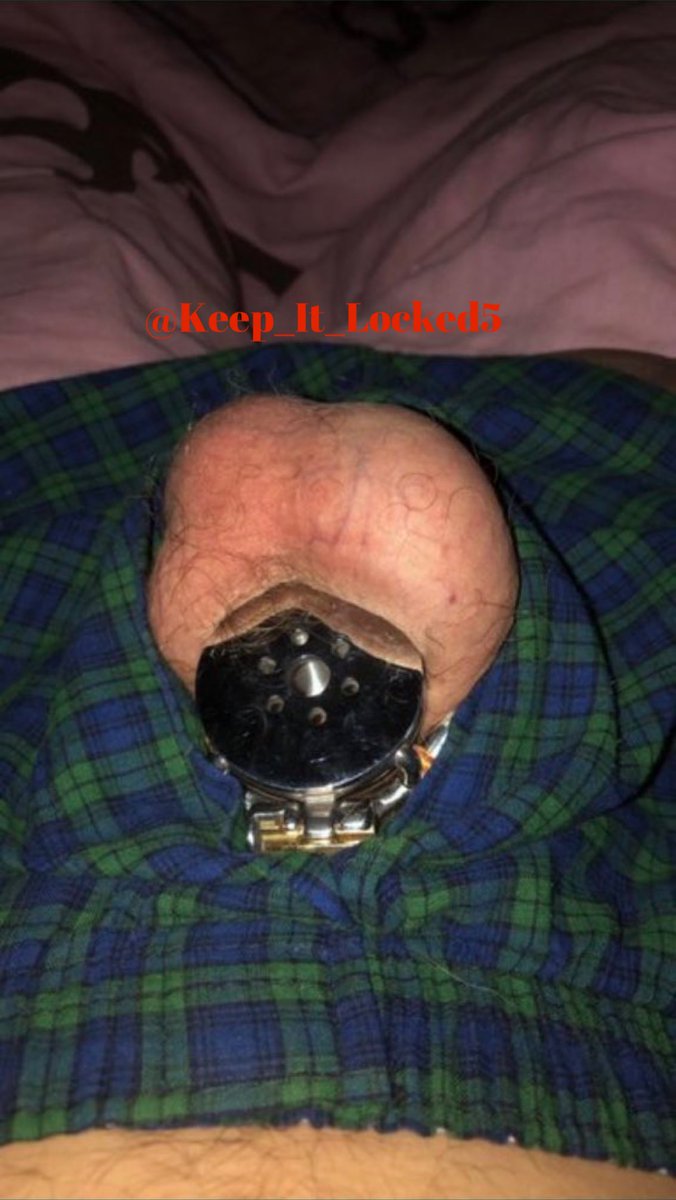 keep_It_Locked5's tweet photo. Sissy Tiffany’s Chastity RT Game ⛓️🔒

🔁 1 RT = 1 day locked
❤️ 1 Like = 2 days locked
💬 1 Comment = 3 days locked

How long will Tiffany’s denial last? Keep those RTs, likes, and comments coming to seal her fate! https://t.co/1BF9B8I8g4