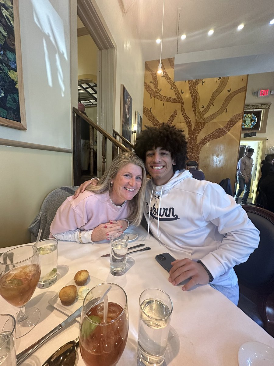 Just ate the best food at <a href="/AtchafalayaFood/">Atchafalaya</a> with a few of my fave people. They’re lucky I let them tag along 😂 <a href="/TazSmith_13/">Christopher “Taz” Smith</a>