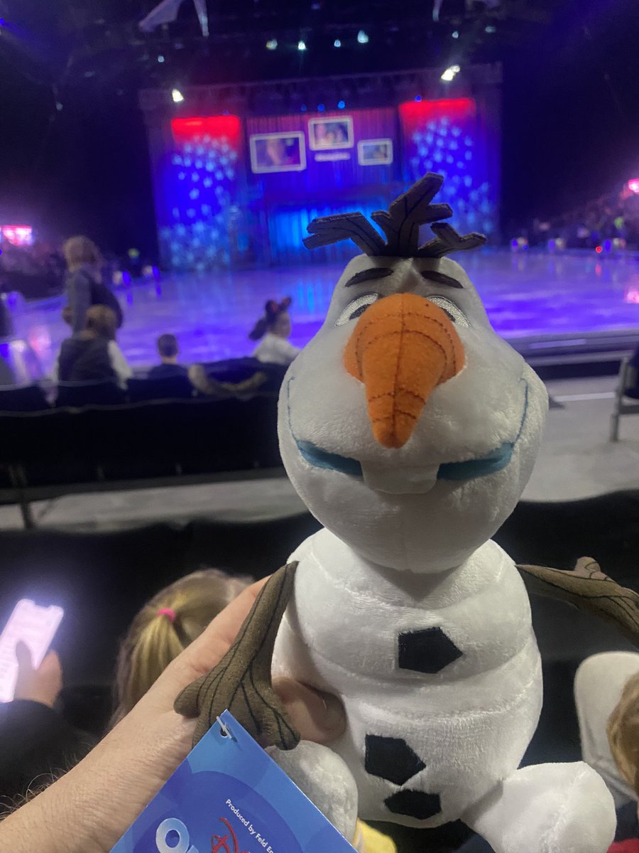 #DisneyOnIce