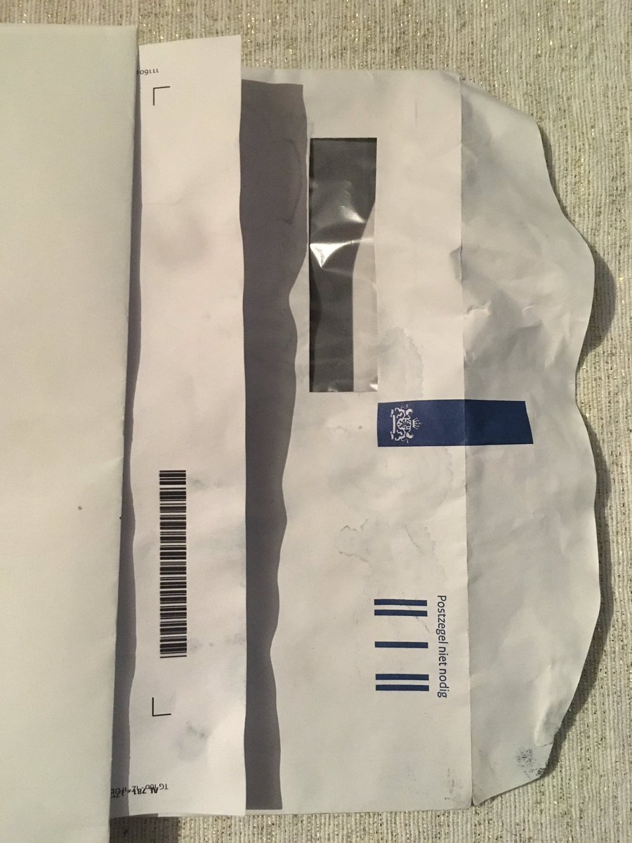 Beste <a href="/Belastingdienst/">Belastingdienst</a> heel attent dat je een makkelijk formulier krijgt om jullie in gebreke te stellen, chapeau! Maar hoe moet je de brief vouwen zodat de streepjescode in t venster zit? En als t toch lukt, ontvang je de brief weer zelf terug 🥲 #hoedan