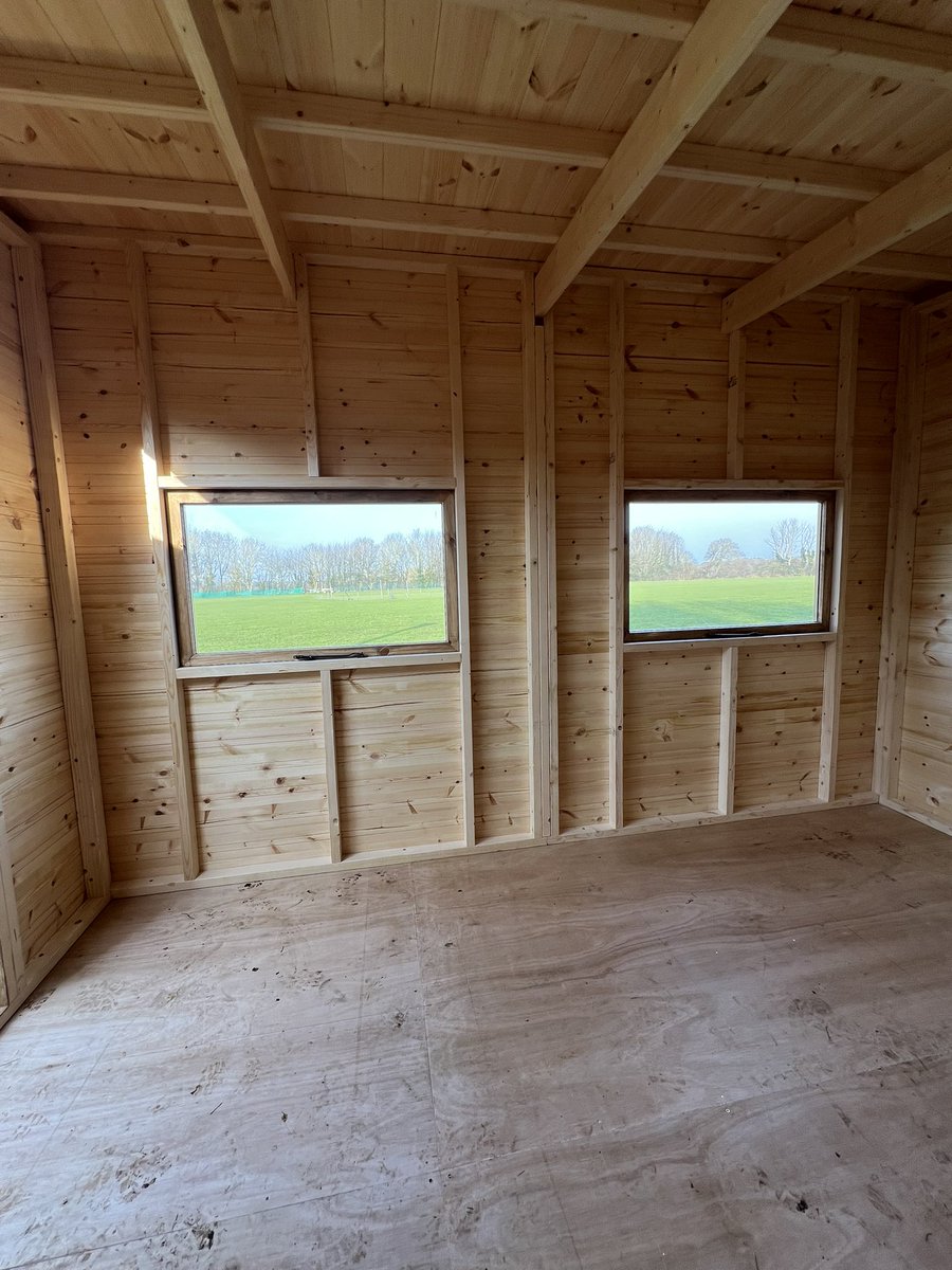 Barney_Cc tweet media