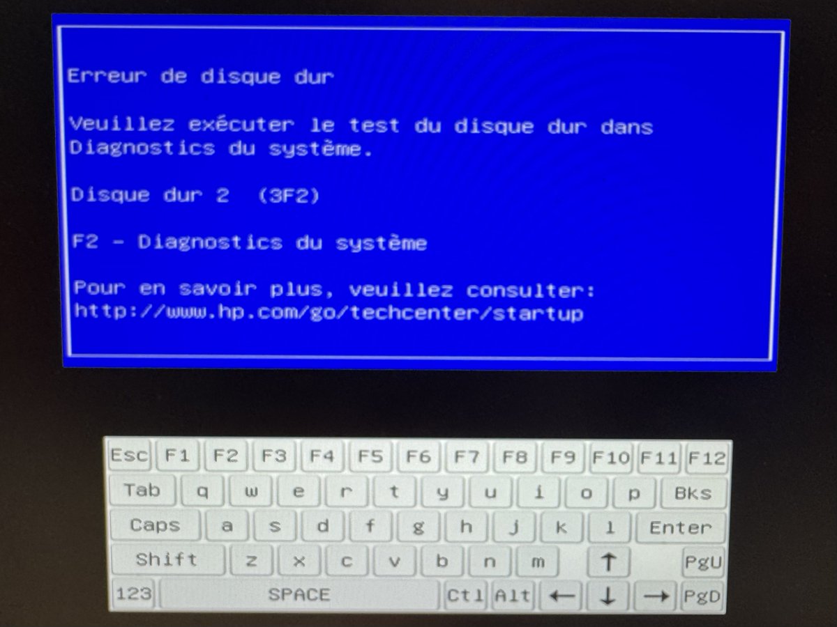 SGrignon27's tweet photo. Un HP 24 All in One qui dit ça on fait quoi ?

Parlez moi comme à une amibe à qui on expliquerait la théorie du Chaos. 

#Informatique #Informaticien #PanneInformatique https://t.co/K63sQh1fu4