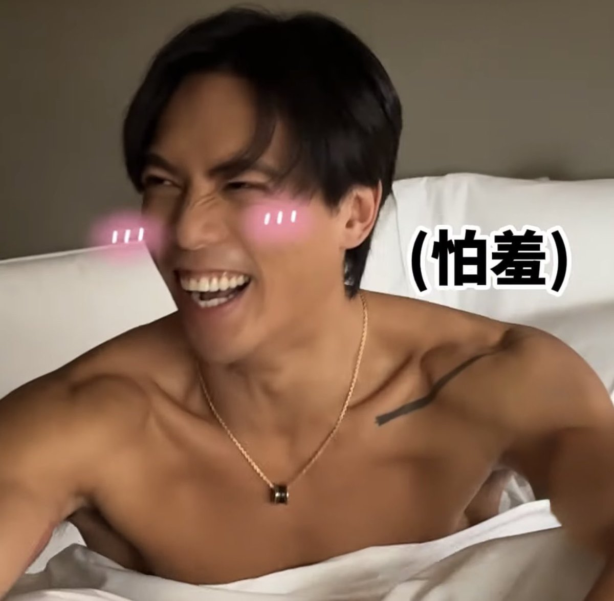 kmnrid_w's tweet image. みんなたちこの照れるジャーマン･チョンさんは見ましたか。見てください。四仔の中の人がこの方なのかと思うともう、もう……

German都有怕羞嘅時候😳😳😳German有份參演Stephy新歌《戲一場》MV‼️#張文傑 #German #戲一場#寰亞音樂 youtube.com/shorts/dK89mN5… @YouTubeより