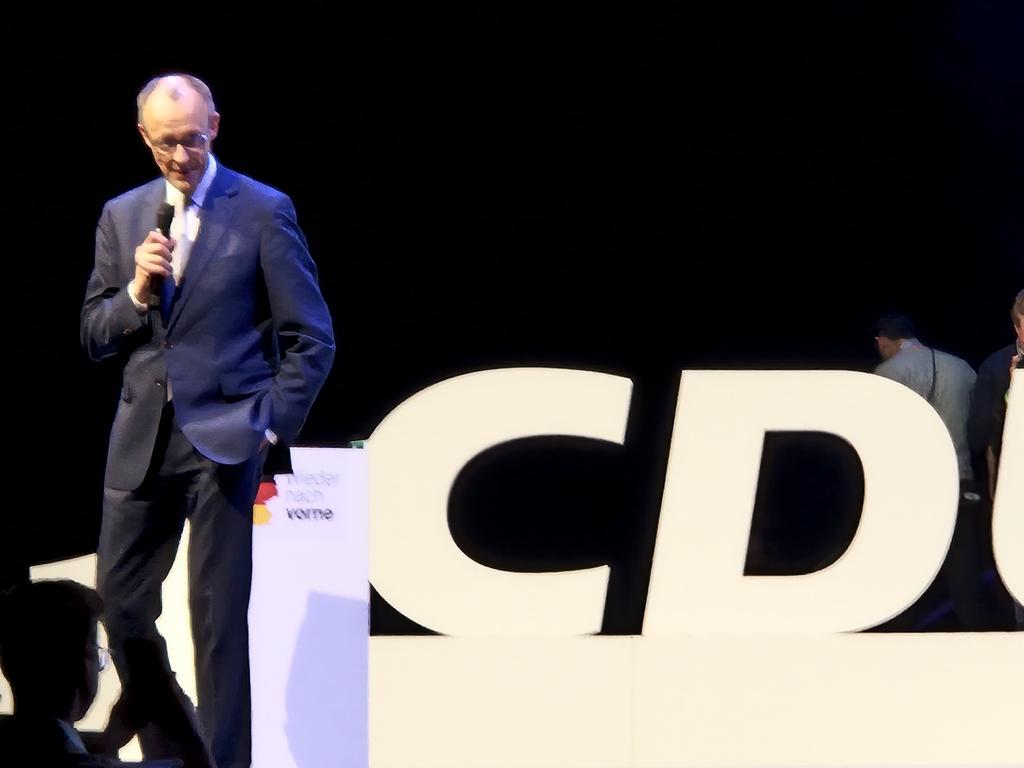 Friedrich Merz nu live in Oberhausen. De zeer waarschijnlijke nieuwe  Bondskanselier van Duitsland. #Politikwechsel