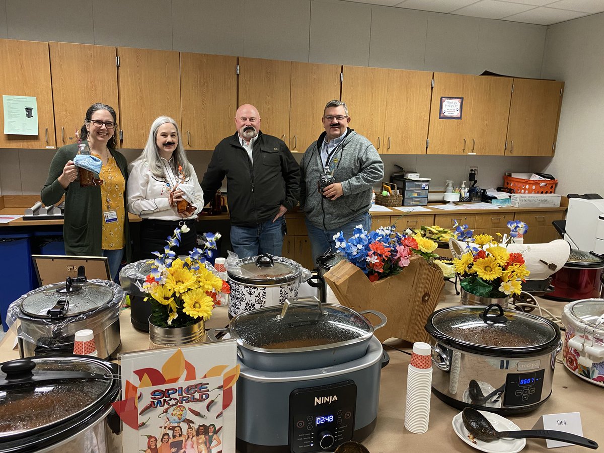 Thanks to our “celebrity” guest judges for judging the first annual Bauer Chili Cook-off! It was a close race, but a winner has been awarded! 🏅🌶️<a href="/lmackay/">Laura Mackay</a> <a href="/AngelaHinkelman/">Angela Hinkelman</a> <a href="/NutritionCCISD/">CCISDChildNutrition</a>