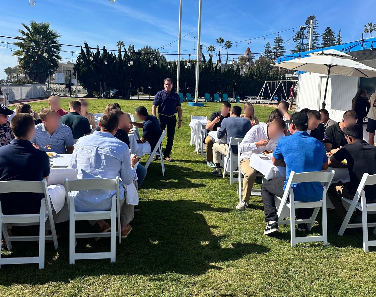 Over the weekend, <a href="/SEALFamilyFDN/">SEALFamilyFoundation</a>  had the honor of hosting breakfast for the students and spouses that make up BUD/S Class 370. It was a time for the teammates to refuel, connect and build bonds.
Congrats Class 370 on making it through Hell Week. Hooyah!