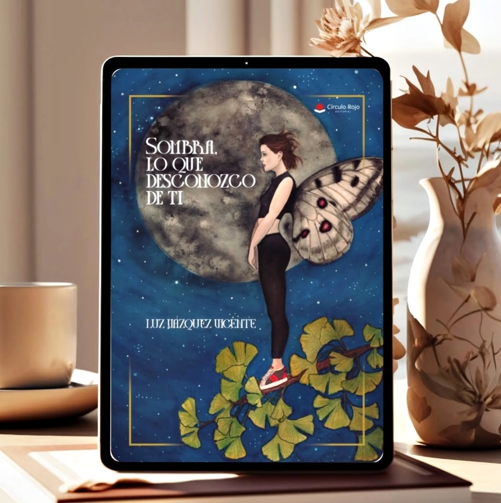 "Sombra: lo que desconozco de ti" de Luz Vázquez.

Una novela romántica,  con ingredientes de misterio y toques de acción.
Muy recomendable. 
En versión Kindle y también en papel.