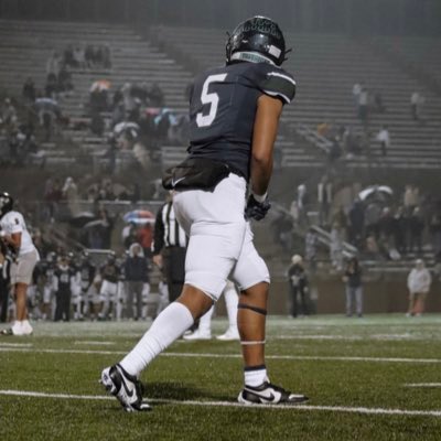 2026 WR/ATH
Jarell Gary Jr.
McNeil High (TX.)
6-0/190 🎓 3.0 GPA 
•226 Rushing yards
•573 Receiving yards 
•993 total yards
•10 touchdowns 
•15+ pancake blocks 
•49 receptions 
•10 Touchdowns 
*4 missed games at Wr

hudl.com/video/3/180792…