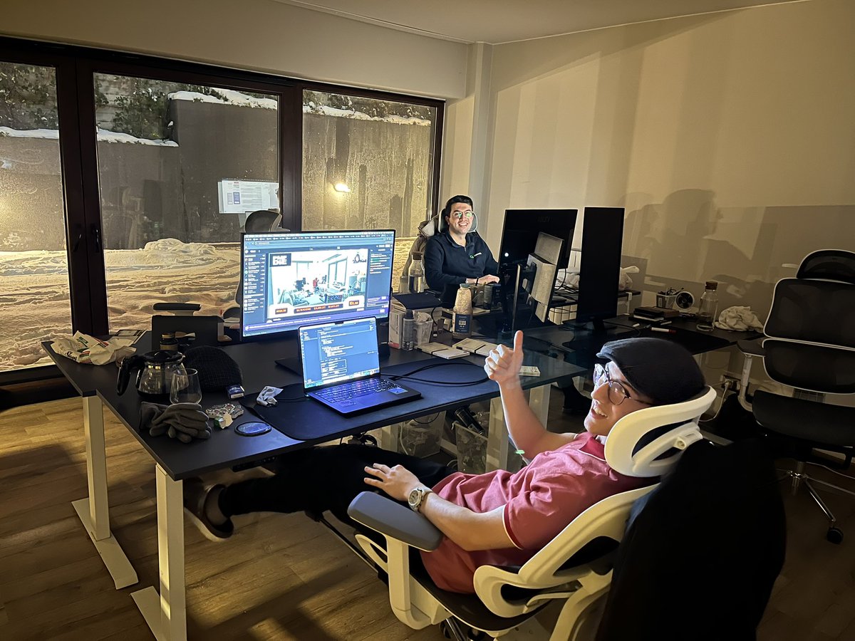 Gök Bora Yılmaz (@gokboraylmz) on Twitter photo 🎧 We are watching <a href="/pmfordie/">PMF or Die</a> because the music is 🔥 lol.
👨🏻💻 Feels great to build alongside them!
🦾 <a href="/blakeandersonw/">Blake Anderson</a> & <a href="/pattybuilds/">Patty</a> just kicked off an awesome challenge, creating something live on stream!
🚀 Go for it guys! 🎧 We are watching <a href="/pmfordie/">PMF or Die</a> because the music is 🔥 lol.
👨🏻💻 Feels great to build alongside them!
🦾 <a href="/blakeandersonw/">Blake Anderson</a> & <a href="/pattybuilds/">Patty</a> just kicked off an awesome challenge, creating something live on stream!
🚀 Go for it guys!
