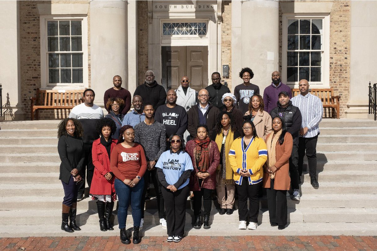 A huge shout out to the faculty, staff, students, and alumni who participated in the "We are Carolina's Black History" community photo. Our Black is beautiful. Our Black is Carolina blue! ✊🏾❤️💚💛🖤 #unccbc #blackhistorymonth #blackjoy 

📸: Jon Gardiner