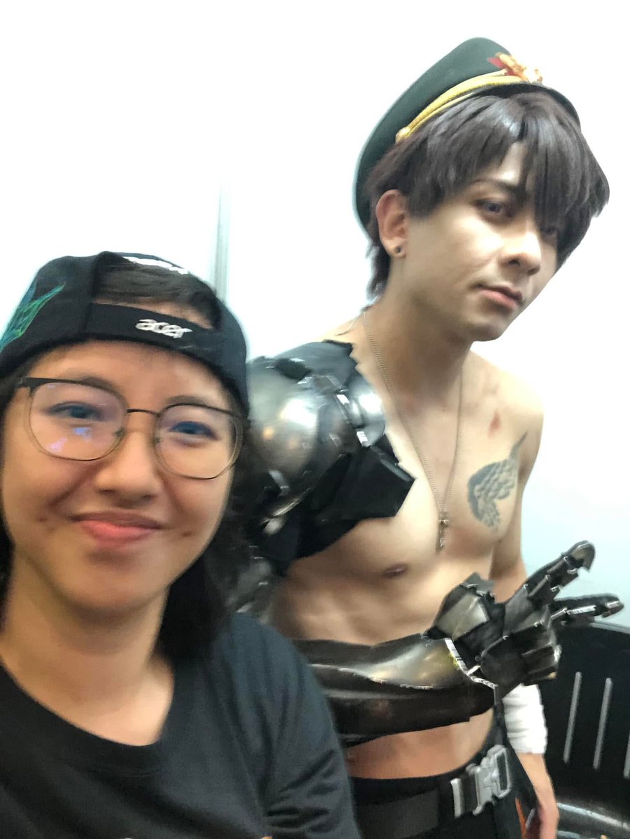 yeahitsnish's tweet photo. Last minute photo with Kael PK during Spicecon! Thank you so much and I was really shy asking for a photo (I can’t talk properly).

#cosplay #spicecon https://t.co/tEkHow1X8o