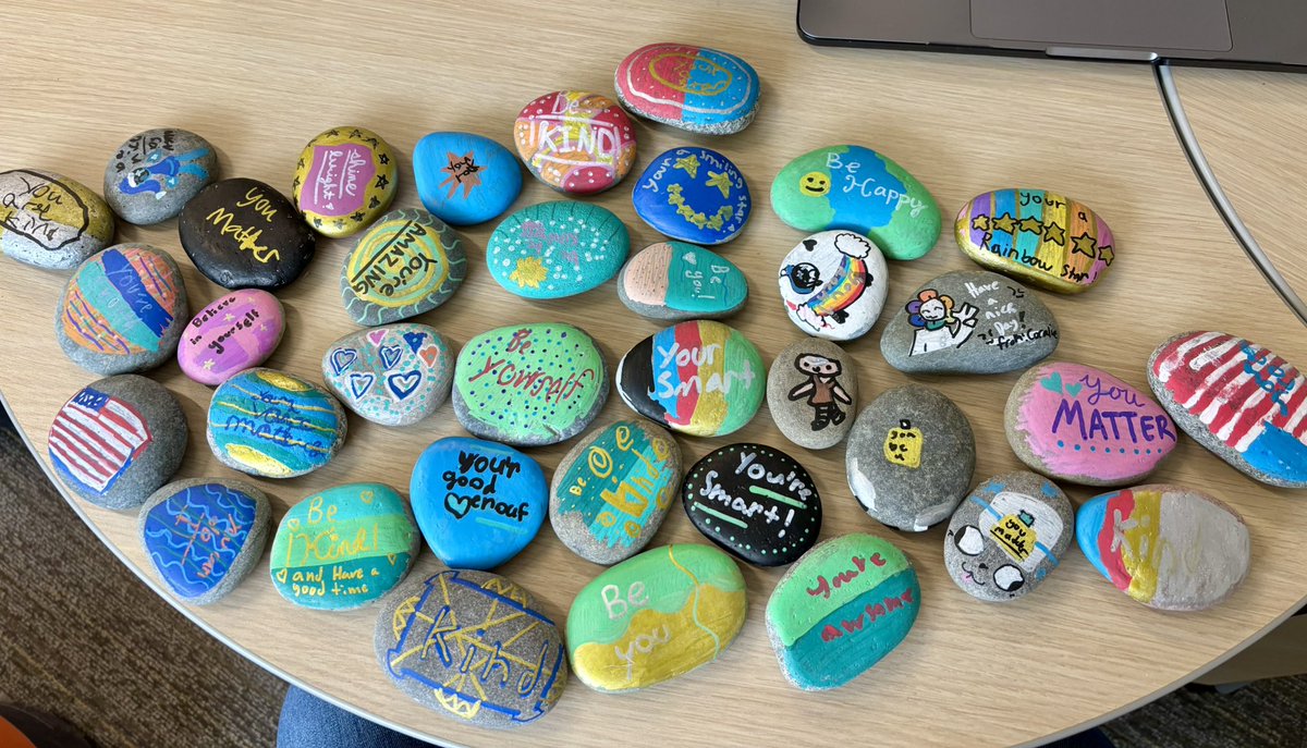 Ms. Griffith’s 4th grade class worked hard on a service project to spread kindness around the Erie community with kindness rocks! They had so many ideas on how to spread joy around the community!  #SVVSDKindness #stvrainstorm