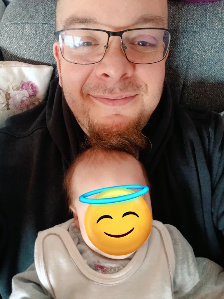 Am 28.11.2024 um 18.09 ist ein kleines Mädel geboren