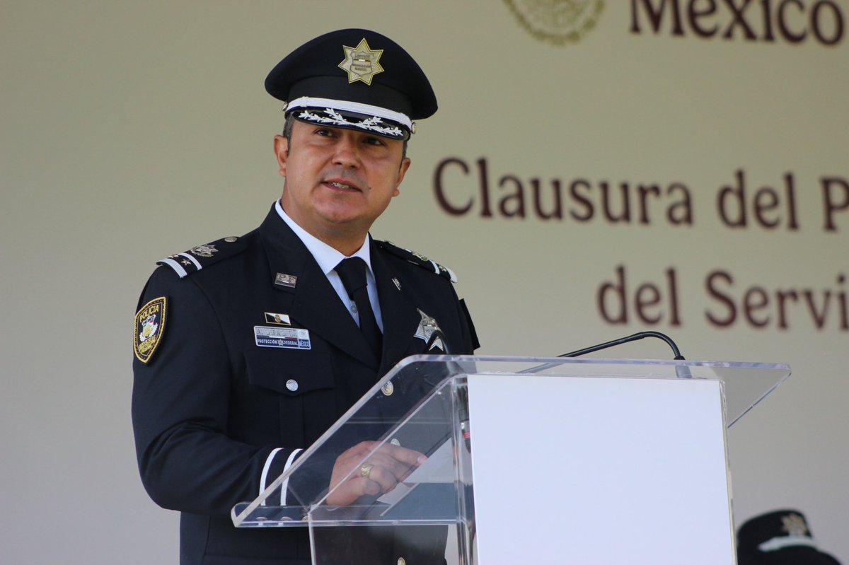 spf_sspc's tweet photo. @GN_MEXICO_ @SEDENAmx @CONASE_mx @SEMAR_mx "🎓 ¡152 nuevos cadetes listos para servir a México! culminaron su formación inicial y reforzarán la seguridad del País con ética, lealtad y disciplina. 🇲🇽👮♀️
¡Felicidades! Su valentía y entrega fortalecen al Servicio de Protección Federal👮♂️ #OrgulloSPF https://t.co/NjENd3kqCA