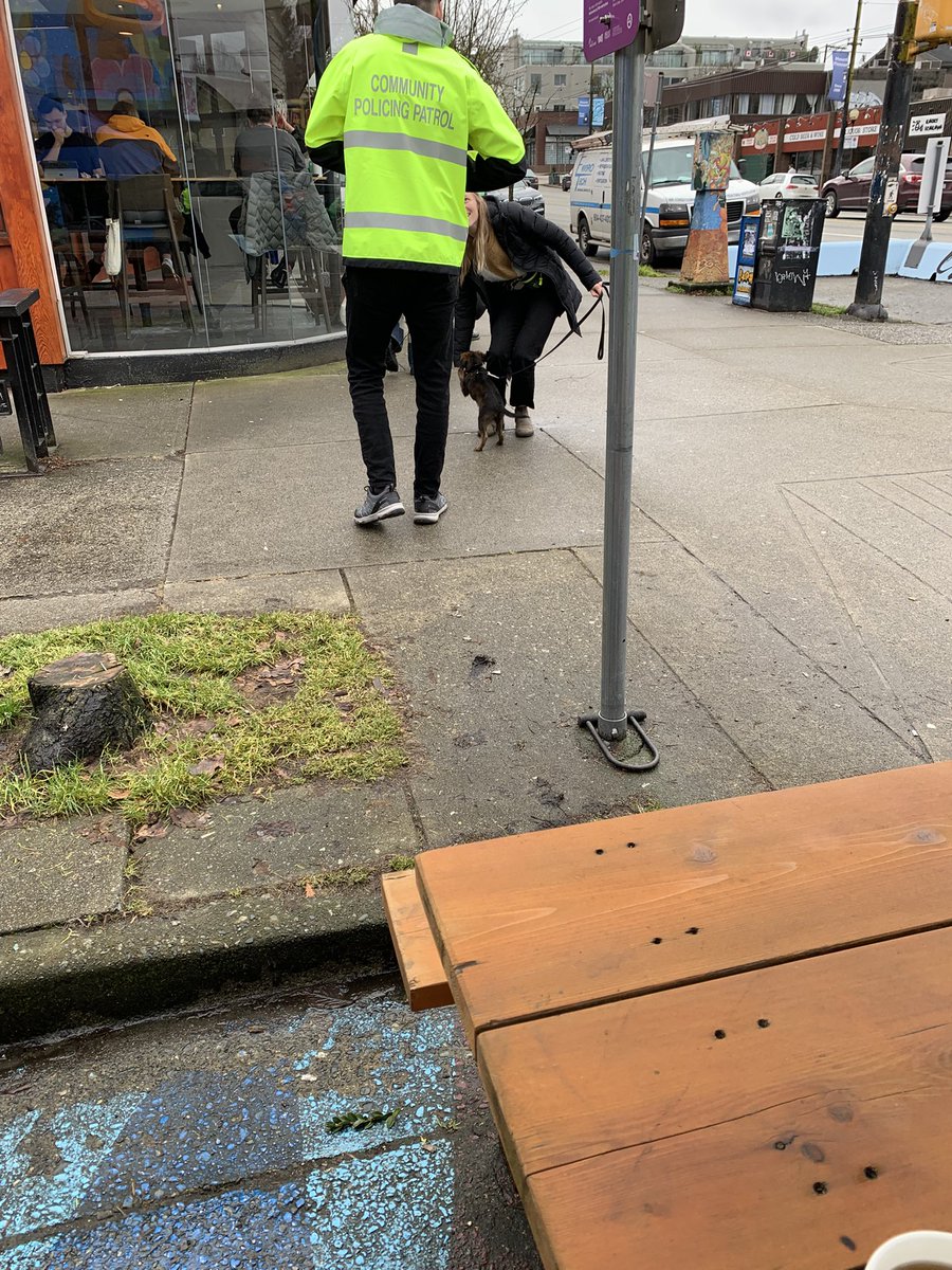 CollingwoodcpcC's tweet photo. 3/4
@CollingwoodCPC 
#Team
#MountPleasant #PBCPC thrives in positive engagement with the residents and citizens of our
#MountPleasant
#Community.
Many of them truly appreciate seeing our Day, Afternoon and Evening patrols constantly out in the area. 
We are a
#CommunityCPC https://t.co/odCBe9U9MH