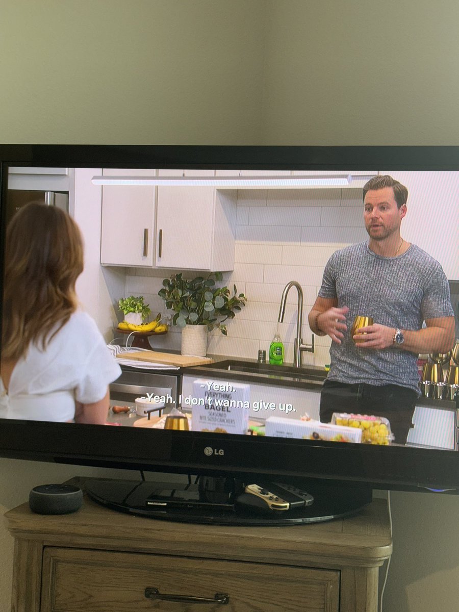 Sarah Jacobson tweet media