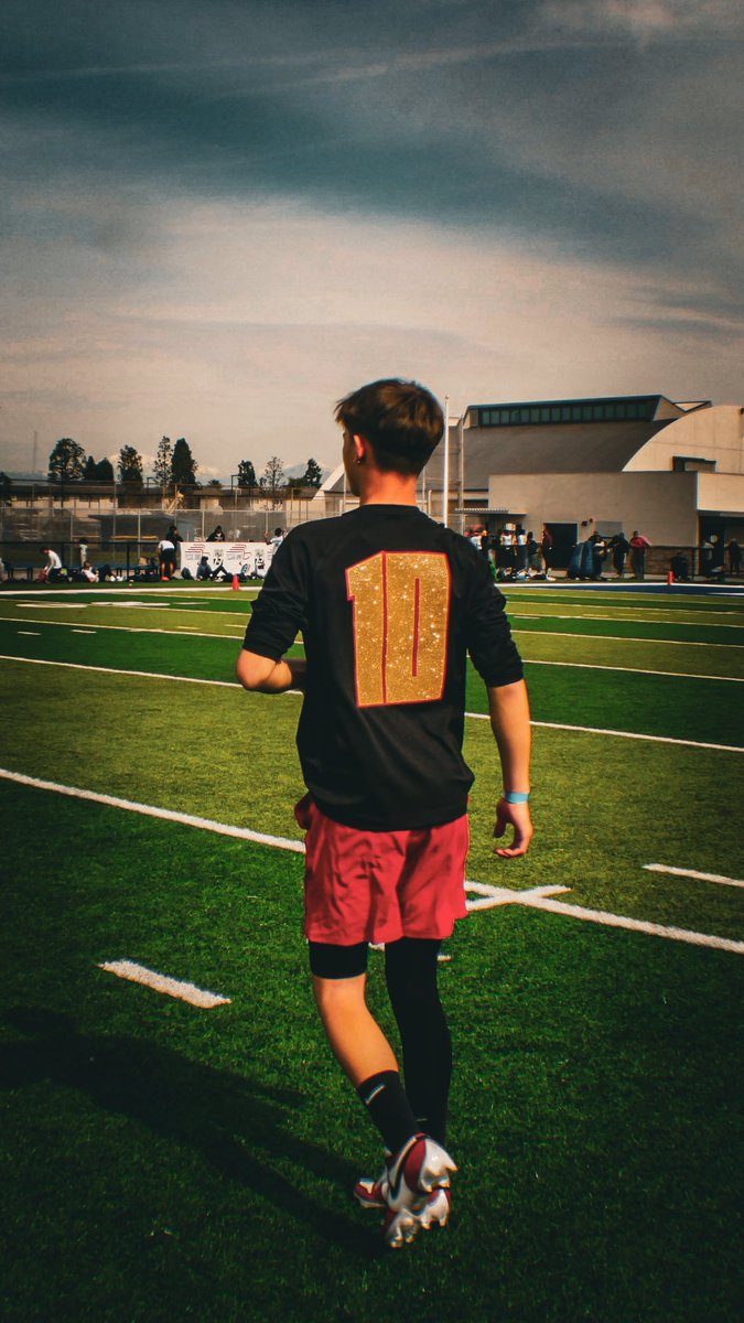 coffin56574's tweet photo. First 7on7 tournament @verx_aci @Jayem1k https://t.co/QwcdAo3co8