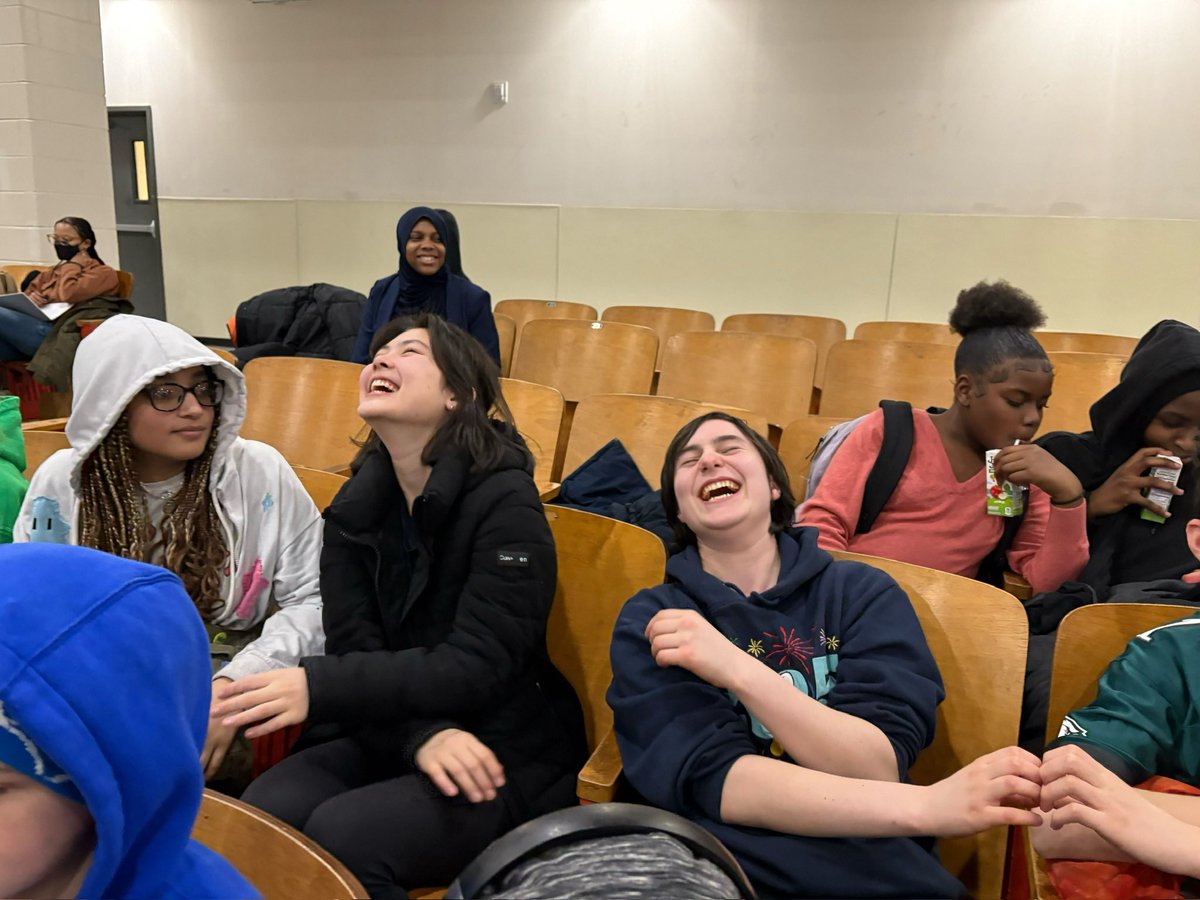 Wednesday Mrs Nashedeem and Mrs Duenas took some SLAMS students over to <a href="/WorkshopSchool/">The Workshop School</a> for the annual Mass Incarceration Symposium.
.
Here’s some shots on how things went. 💚