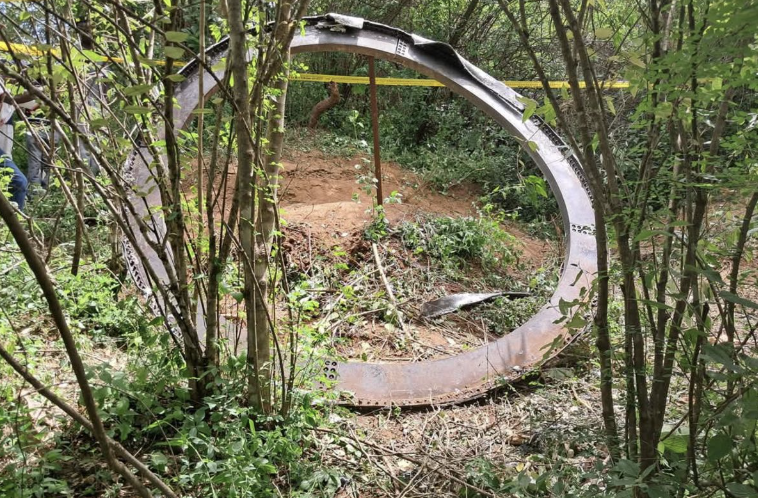 ntvkenya's tweet image. Cracks, chest pains and confusion: Unanswered questions weeks after Makueni space object crash ow.ly/RzxG50V4u8U