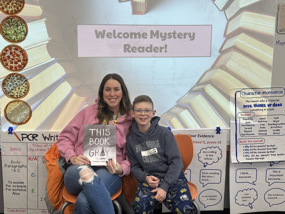 Mrs. Holthouse tweet media