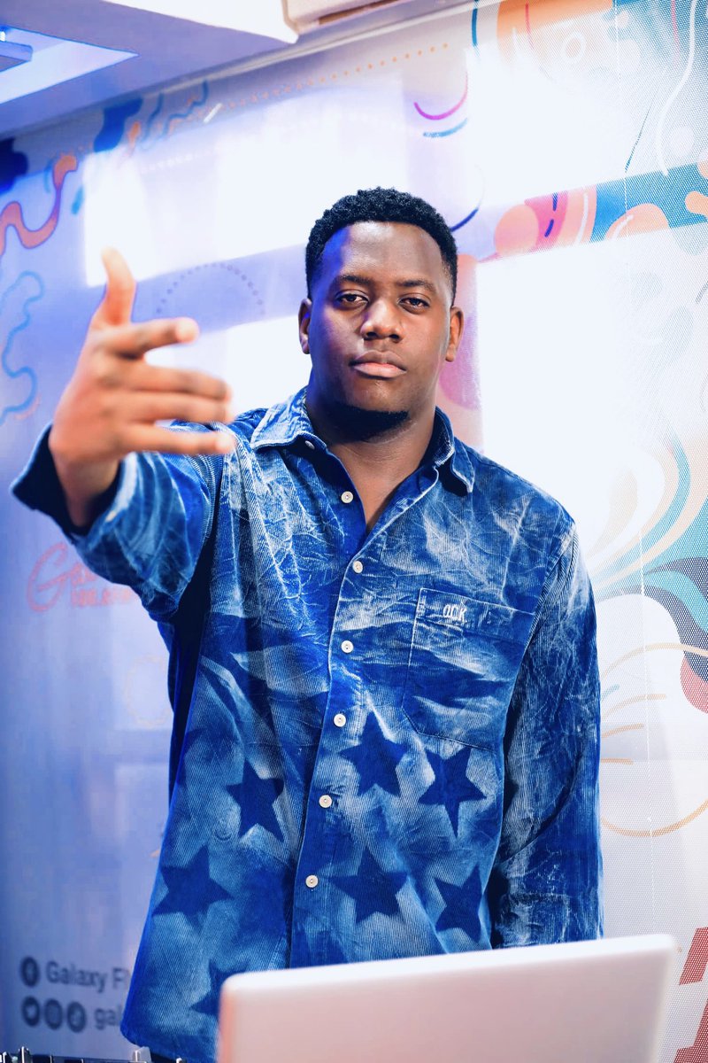 wency_deejay's tweet image. Live on your Tele 📺@GalaxyTVUg 
#MixMode
10pm to Midnight🔥🔥