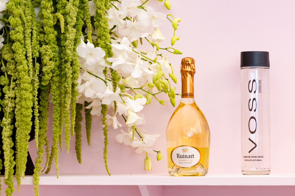 Voss Water tweet media