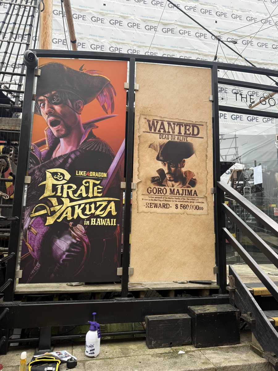 Garyofoz's tweet photo. @matthewmercer Ummmm why weren’t you at the press event on our ship? 🤷🏻 It’s just a short hop skip across the Atlantic mercer! https://t.co/qBw1WB2ERA